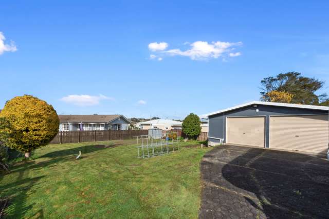 10 Michael Avenue Dinsdale_1