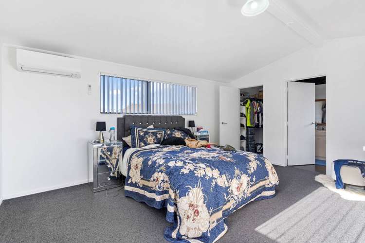 7 Juvena Place Clover Park_23