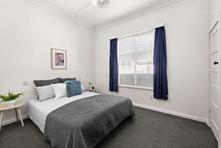 143 Georges Drive Napier South_17