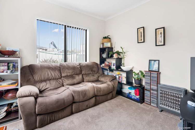 24 Carrickdawson Drive Flat Bush_30