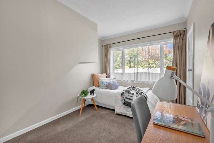 15 Willow Avenue Stoke_11