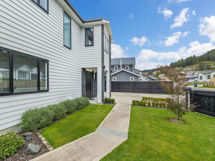 36 Kurth Crescent Silverstream_19