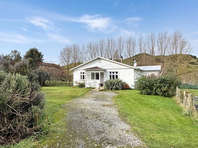 2096 Rangiwahia Road Rangiwahia_1