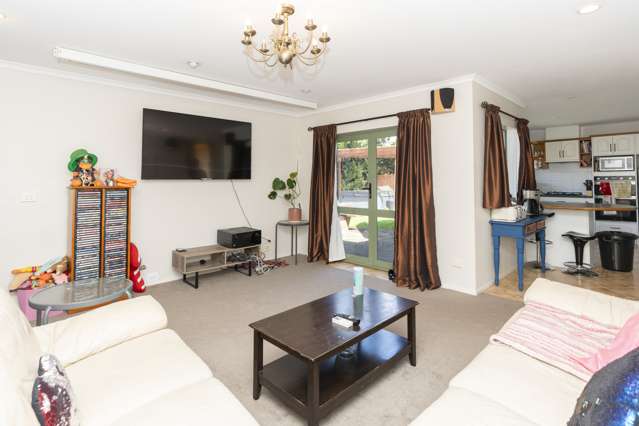 49 Cairns Crescent Rototuna_4