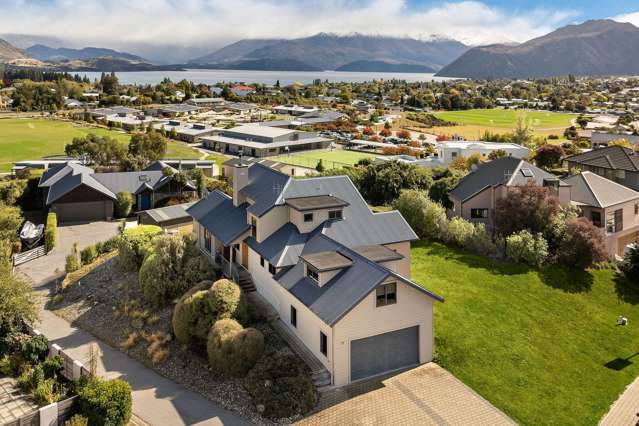5* Reviewed - Stonyridge Lodge