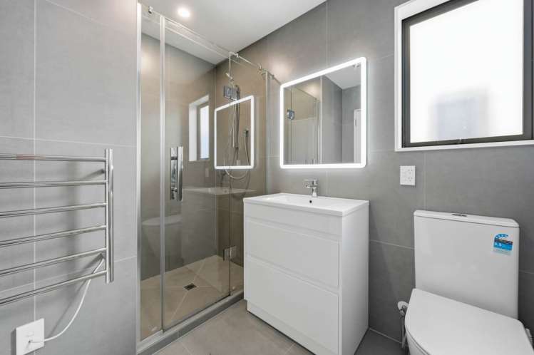 3 Greenbrier Street Westgate_9