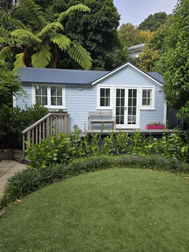 Fully Furnished Studio Cottage