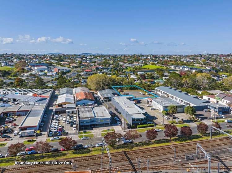 120 Railside Avenue Henderson_2