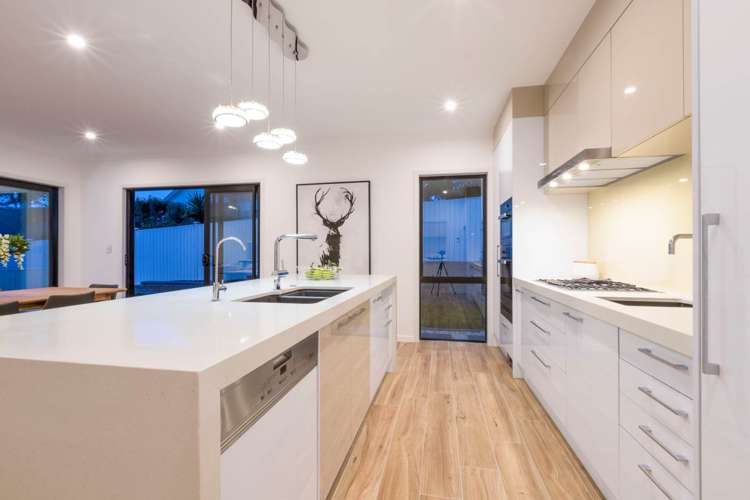 1 Awakirihi Close Shamrock Park_8