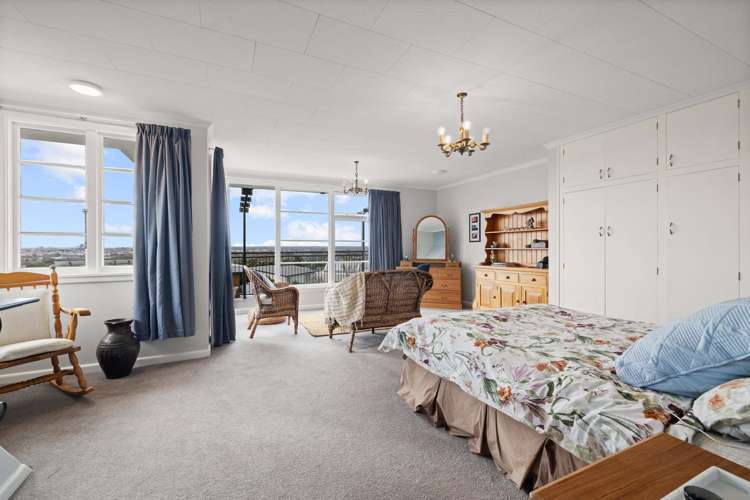 14 Huntsbury Avenue_3