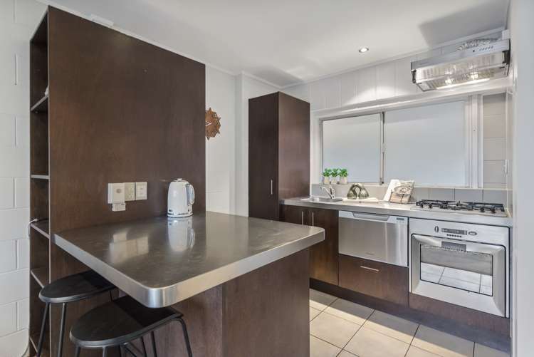 1/1a Dryden Street Grey Lynn_3