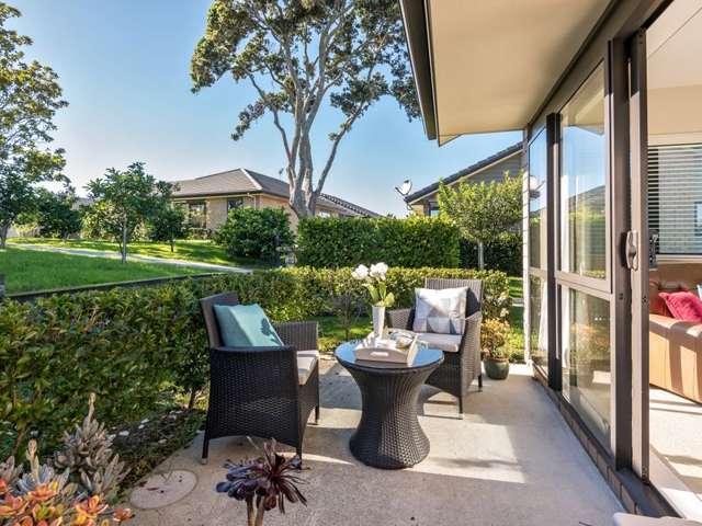 9 Royalle Mews Botany Downs_2