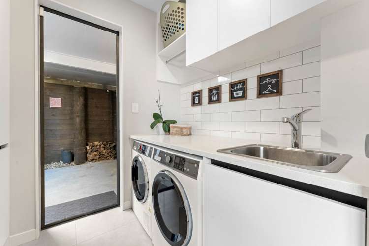 122 Arran Point Parade Orewa_22