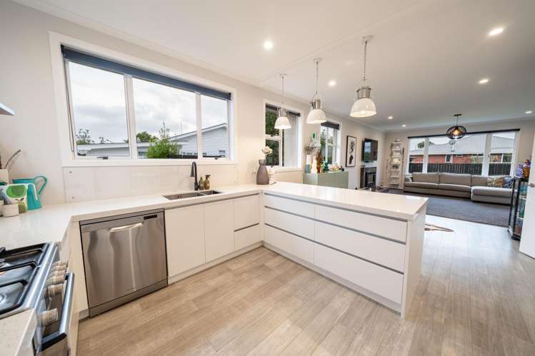 136 Chelmsford Street Windsor_2