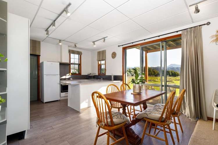 57A Fareham Lane Renwick_1