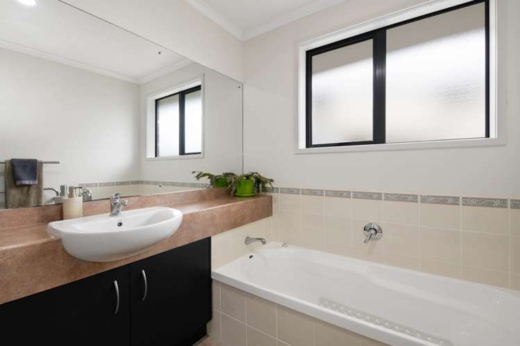 59 Athol Place Algies Bay_11