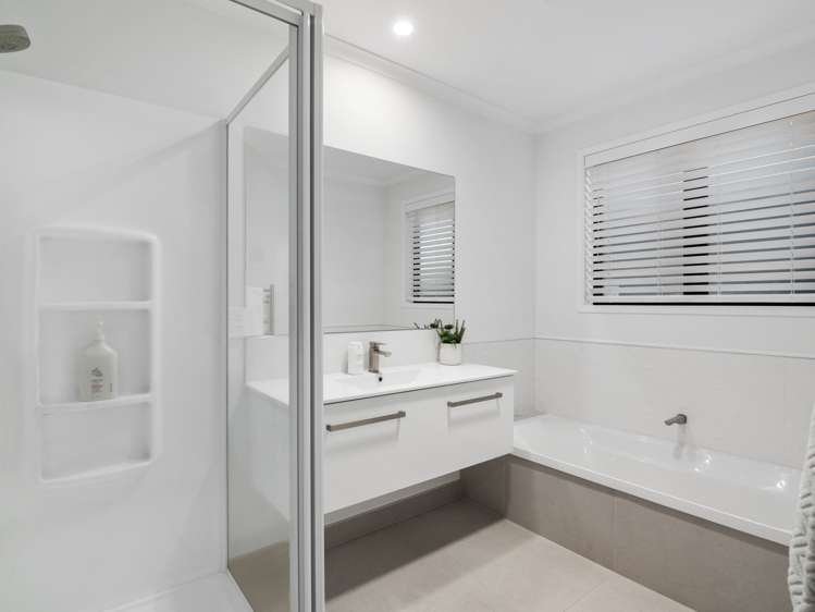 6 Raby Lane Pyes Pa_29