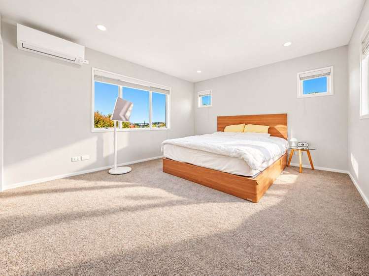 49B Merriefield Avenue Forrest Hill_13
