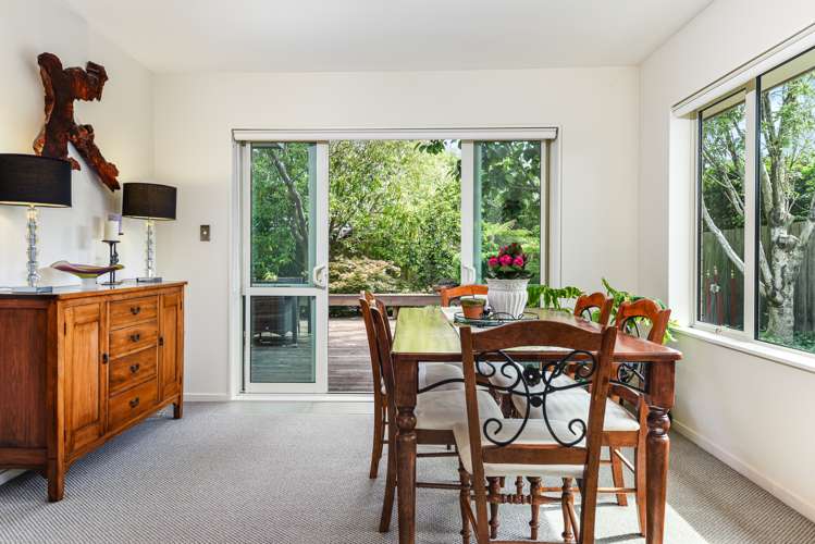 32 Carroll Place Owhata_8