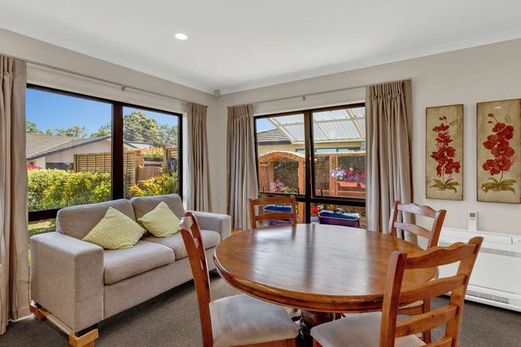 2/36 Caversham Road Springvale_12