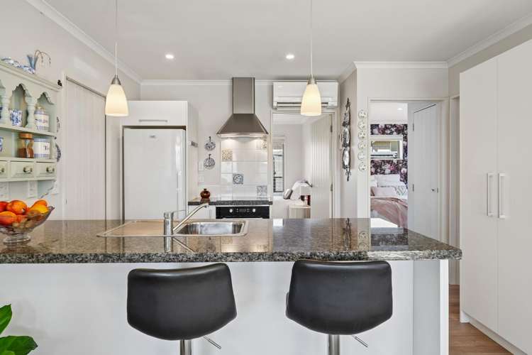 2 Jackmin Lane Burwood_8