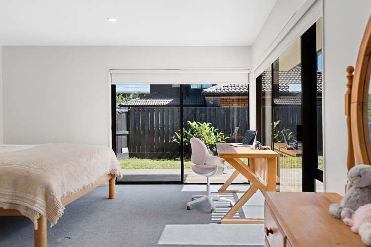 21A Eastern Beach Road Eastern Beach_16