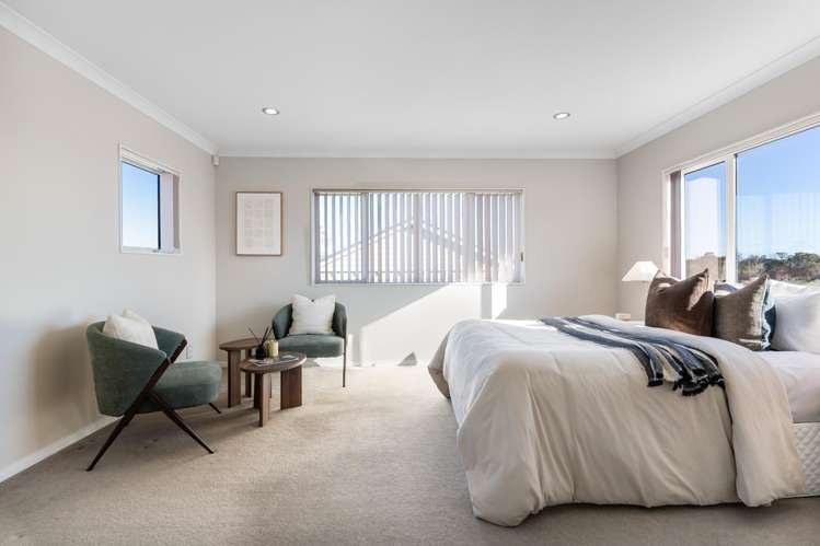 57 Rogan Street Hillsborough_17