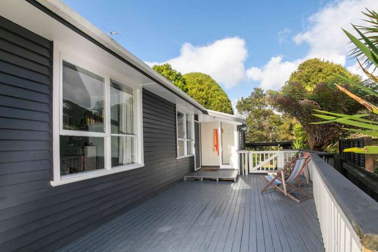 141 Woodlands Park Road Titirangi_19