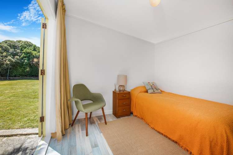 9 Muri Street Aramoana_18