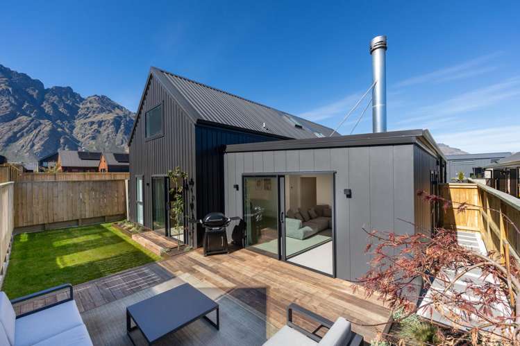 38 Shelduck Road Jacks Point_2