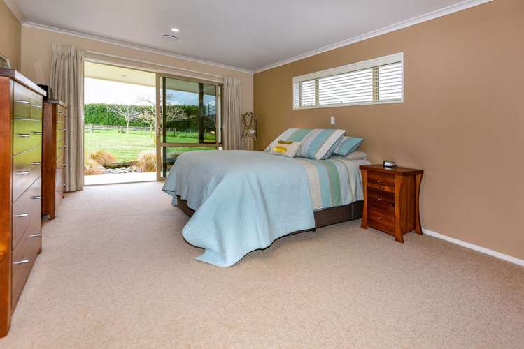 776 Courtenay Road Darfield_10