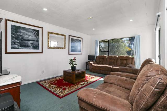 1/17 Landsdale Place Massey_4