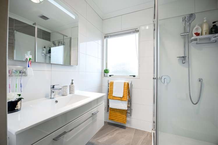 23 South Kensington Way Henderson_16