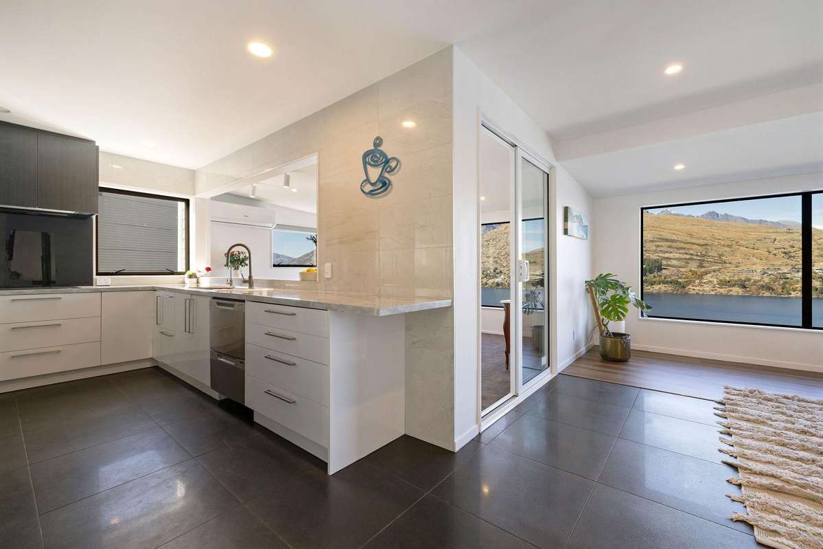 22 Golden Terrace_1