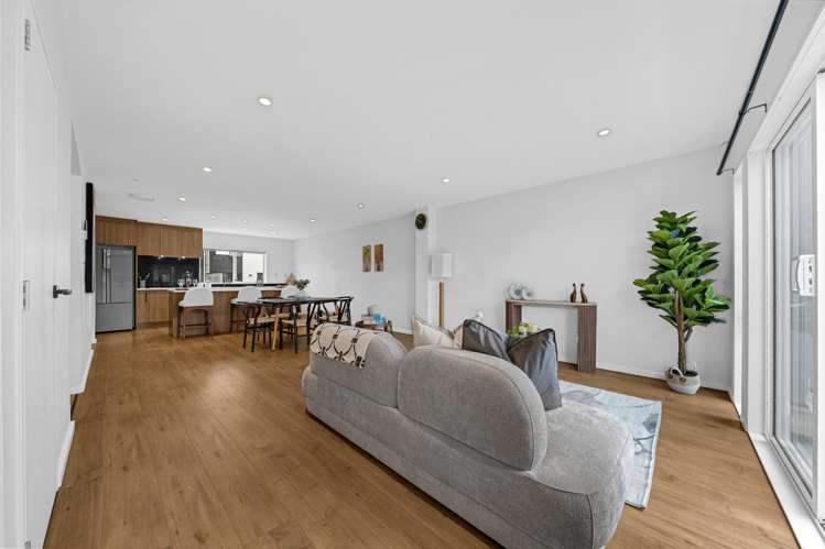 21 Meritage Lane Te Atatu South_6