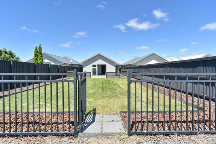 8 Helmore Street Rangiora_16