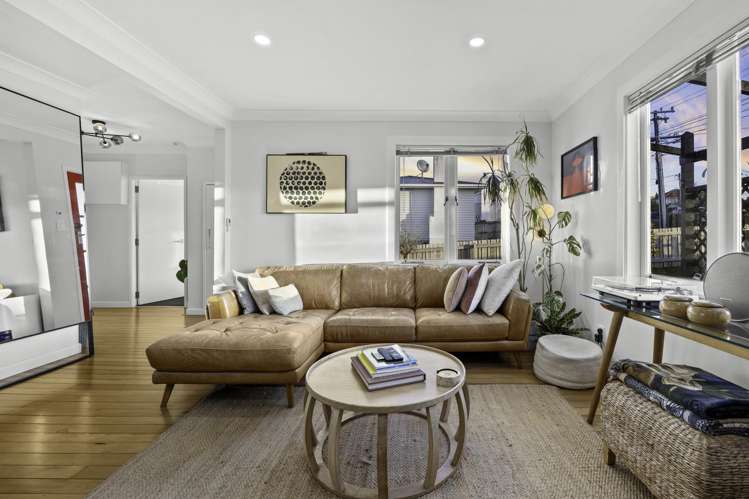 1/4 Ambler Avenue Glen Eden_4