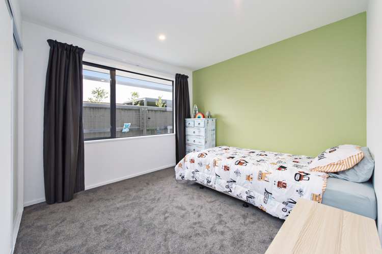 23 Whitehorn Drive Lincoln_18