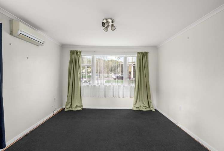 9 Fitzherbert Road Wainuiomata_11