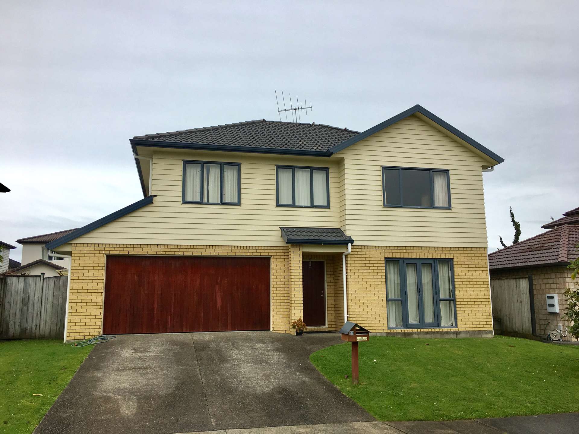 11 Bridgefield Crescent Flat Bush Manukau City Houses for Sale