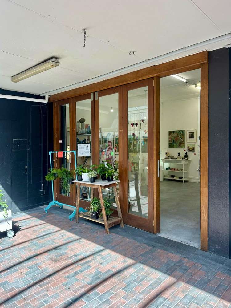 Unit 4, 22 Te Heuheu Street Town Centre_1