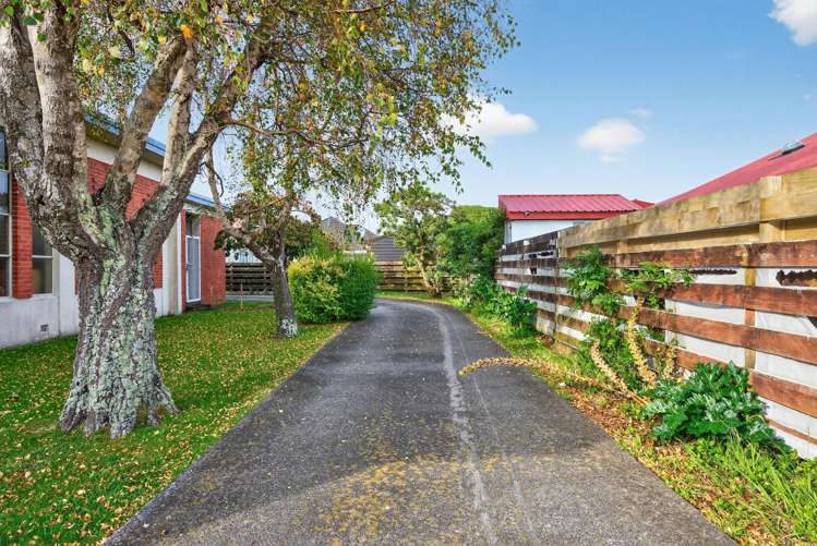 6 Park Avenue Epuni_20