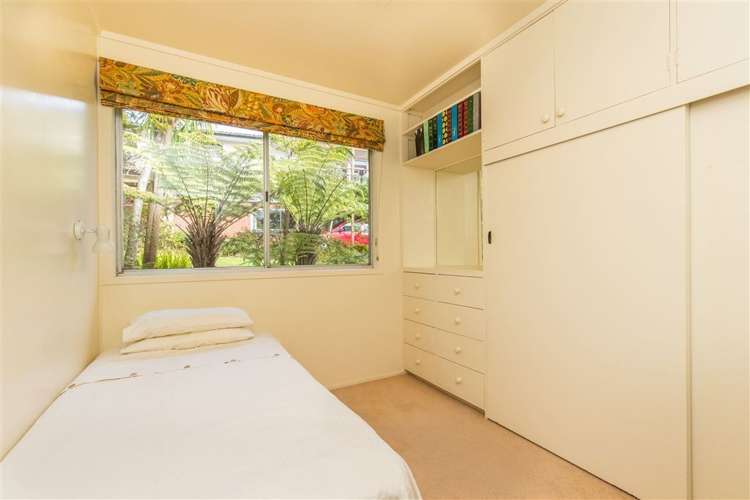 42 Tui Glen Road Birkenhead_13