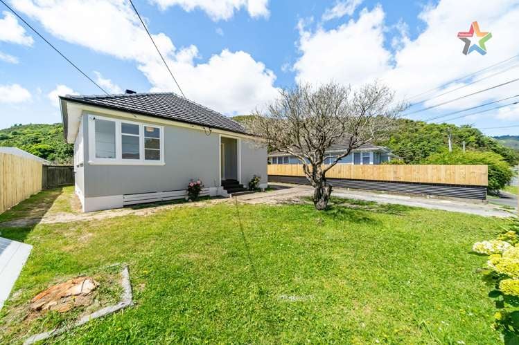 13 Kowhai Street Naenae_16