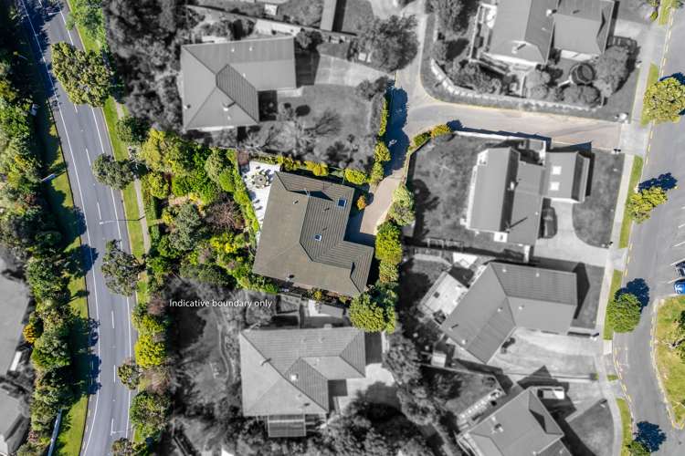 15 Longitude Place Whitby_7