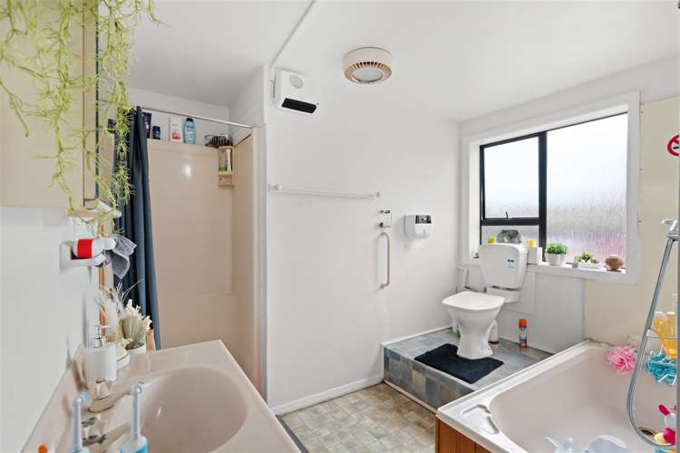 86 Geraldine Street Edgeware_13