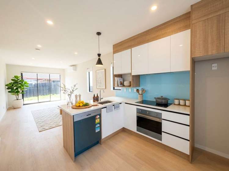 5/113 Moore Street Howick_1