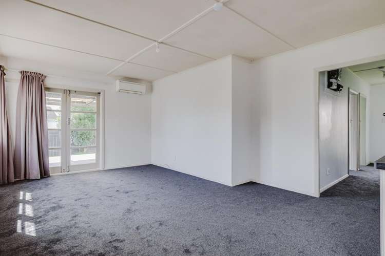 2 Hinton Place Roslyn_5