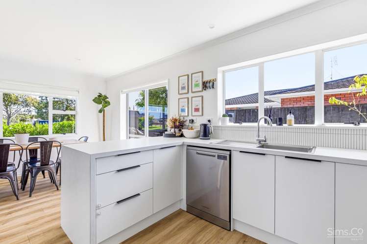 12 Kakaho Drive Tawhero_7