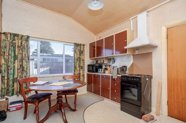 7 Denmark Street Dannevirke_2